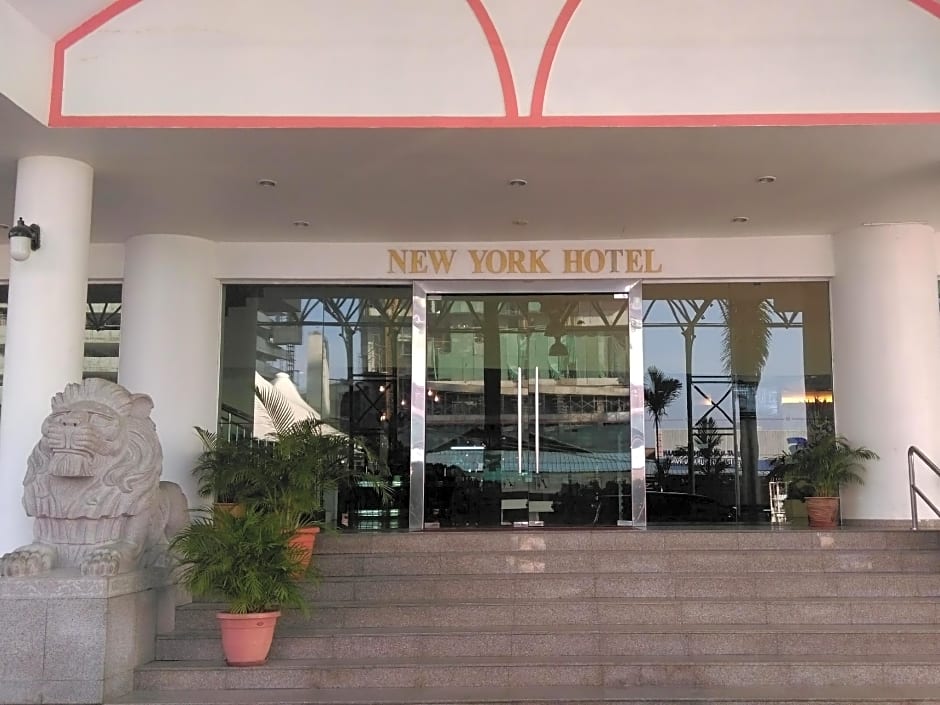 New York Hotel