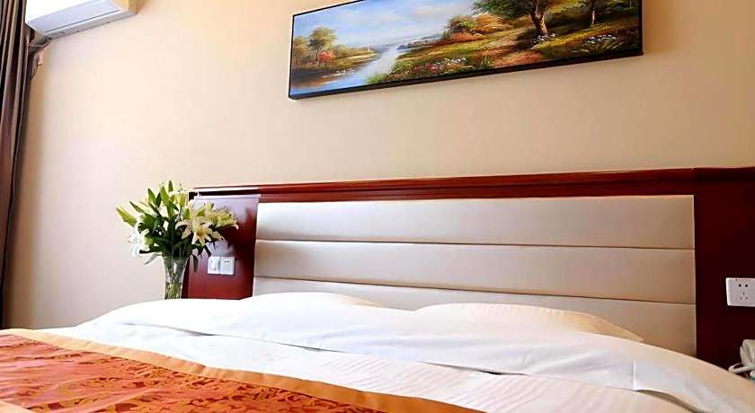 GreenTree Inn Shandong Yuncheng Ximen Street Songjiang Kung Fu School Business Hotel