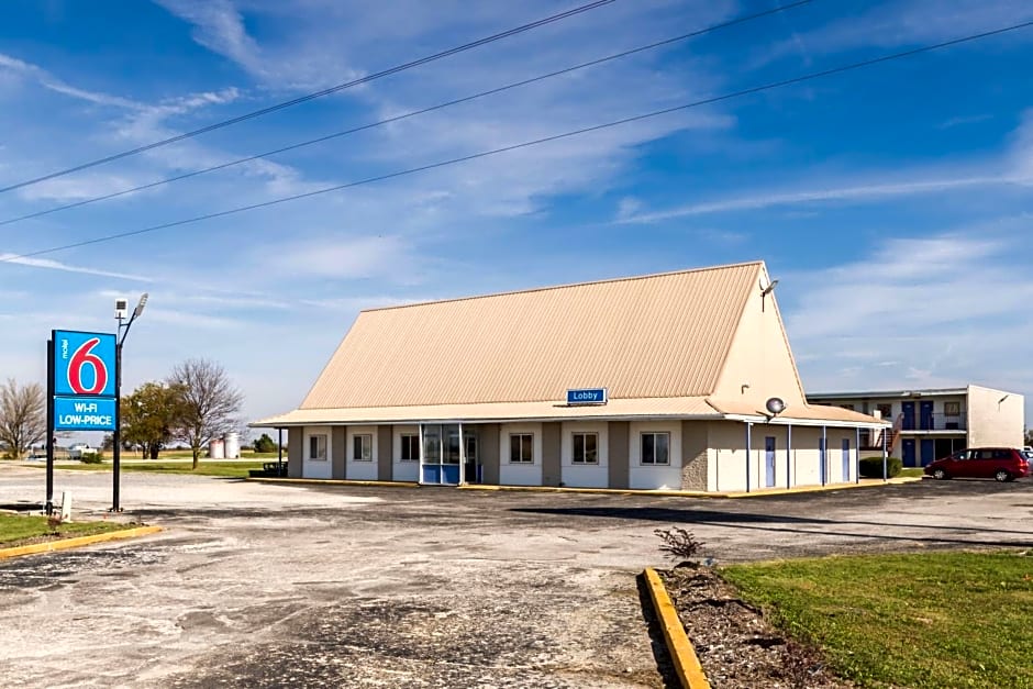 Motel 6-Mattoon, IL