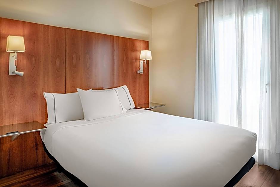 AC Hotel by Marriott La Linea