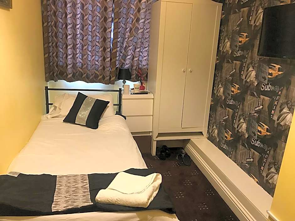 Pacific Inn London Heathrow