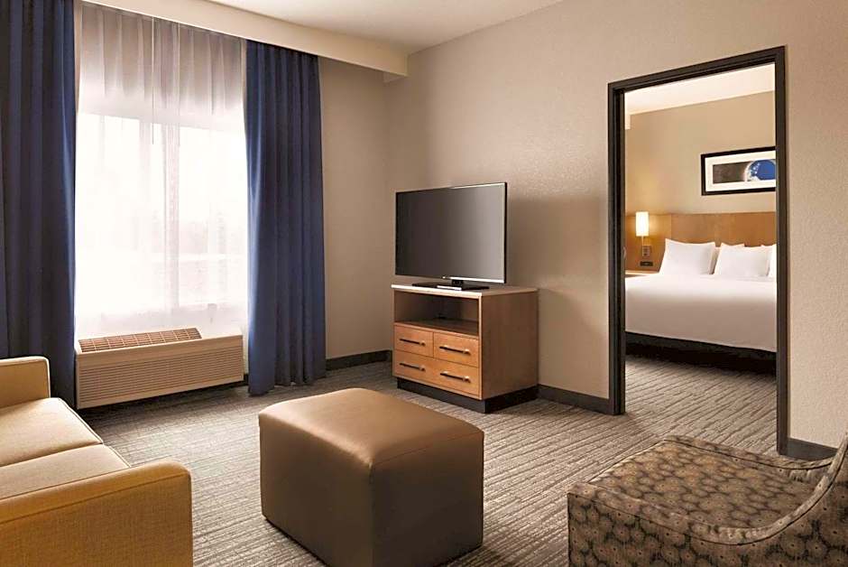 Radisson Hotel Ames Conference Center at ISU