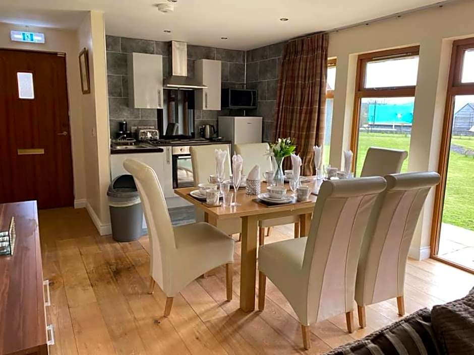 Balmaha Lodges and Apartments