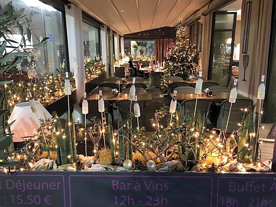 La Place Boutique Hotel