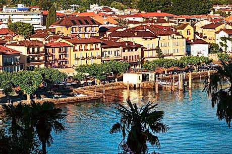 Vista Lakefront Boutique Hotel