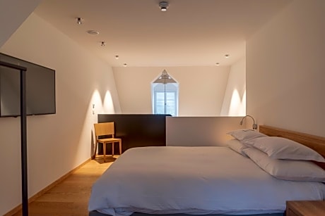 Duplex Room