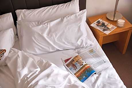 King Villa Guestroom