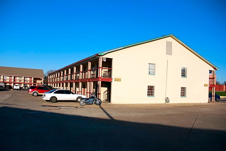 Sherman Inn