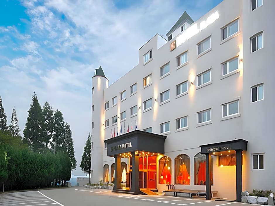Anmyeondo Plaza Hotel