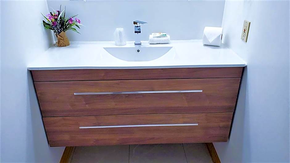 Knights Inn Colonial Fireside Inn