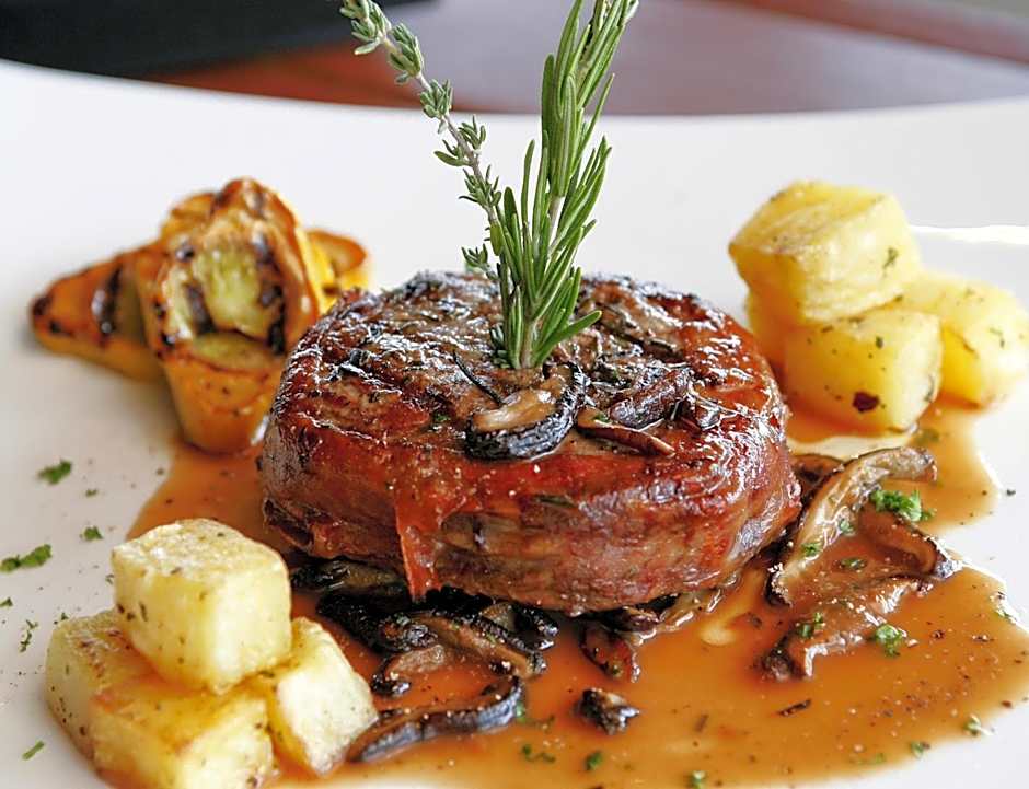 Euro Hotel and Apartments