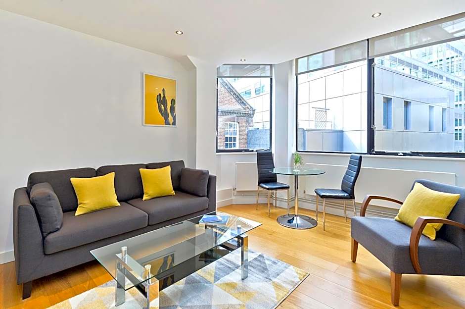 Red Lion Court by City2Stay