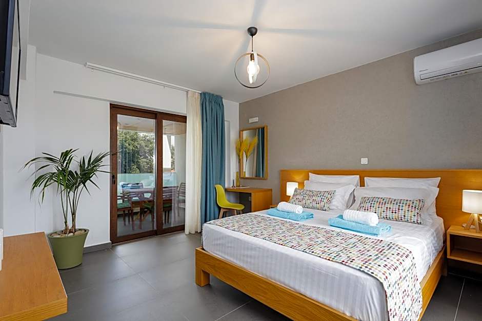 Coconut Palm Paradise