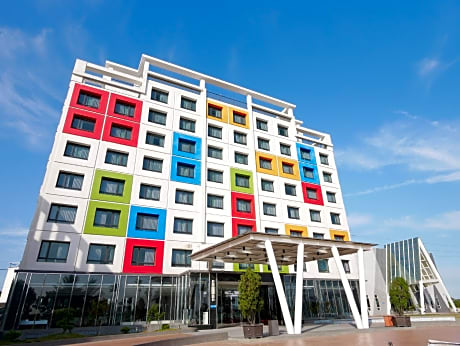 L'arc Hotel