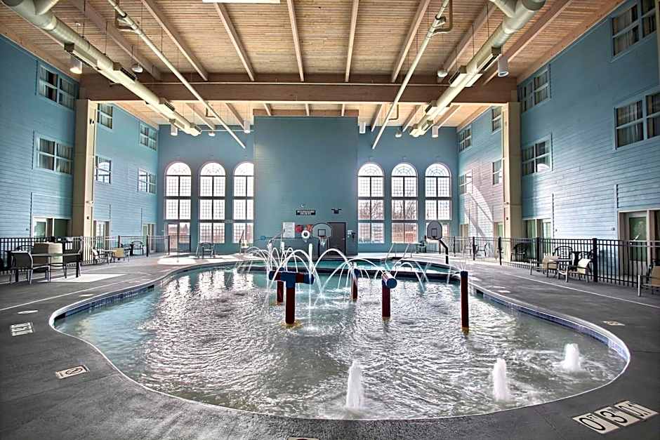 Holiday Inn Express Hotel & Suites Milwaukee Airport By IHG