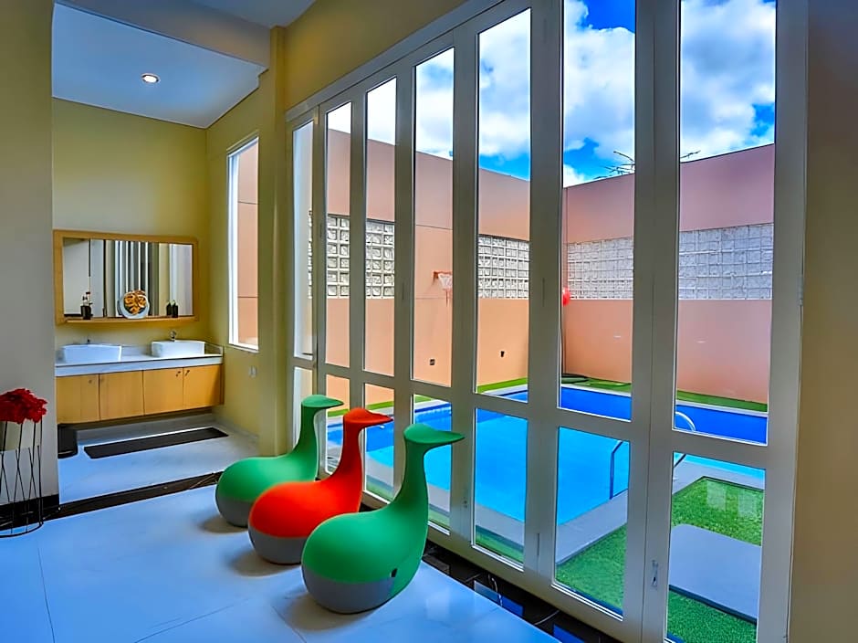 The Horizontal Hotel Pacitan