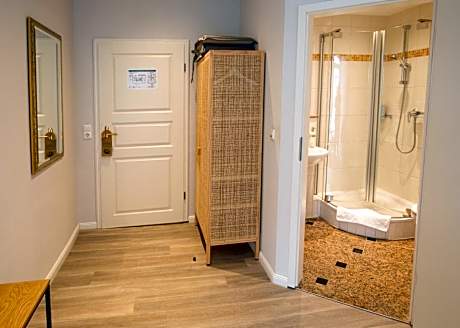 Single Room with Balcony