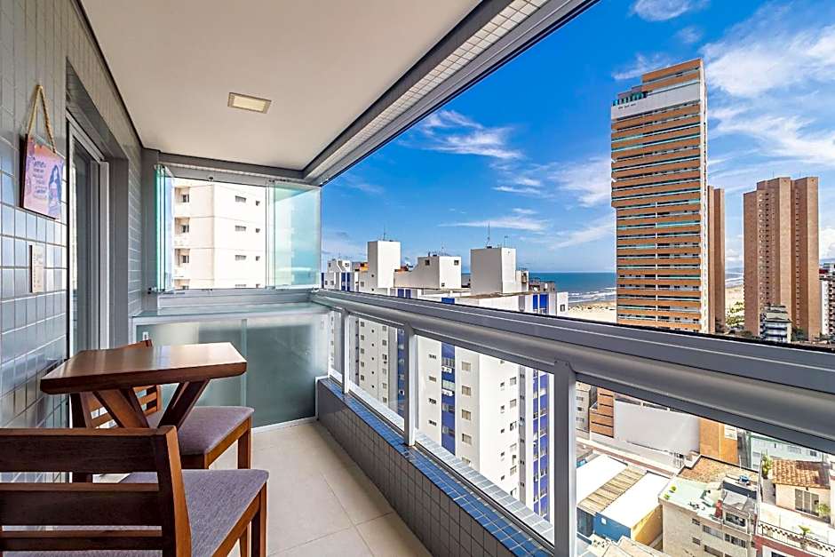 Apartamentos a Beira Mar, Aconchegantes e Modernos, a 3 Minutos da Praia com Ar Condicionado, Sacada Gourmet, Garagem e Portaria 24h