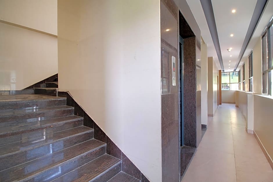 Capital O Sri Sai Grand Inn