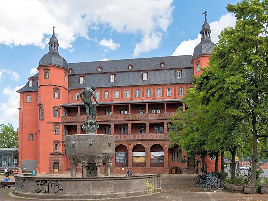 Holiday Inn Express Offenbach By IHG