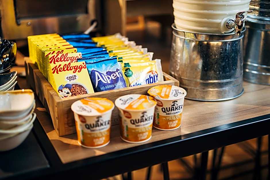 Ibis Belfast City Centre