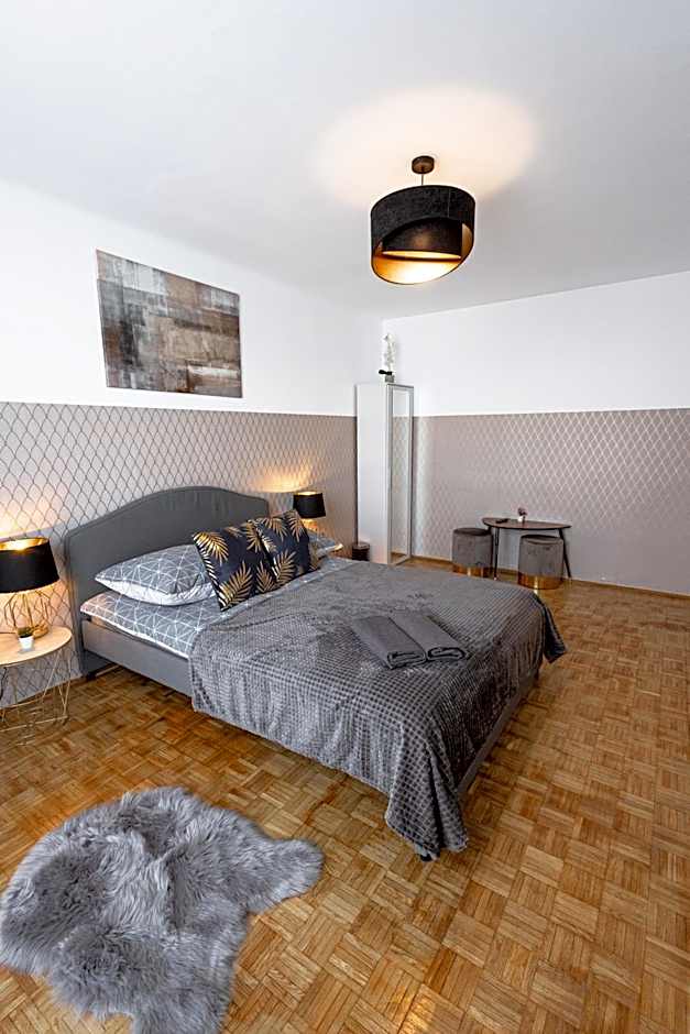 ClickTheFlat Norblin Factory Apart Rooms