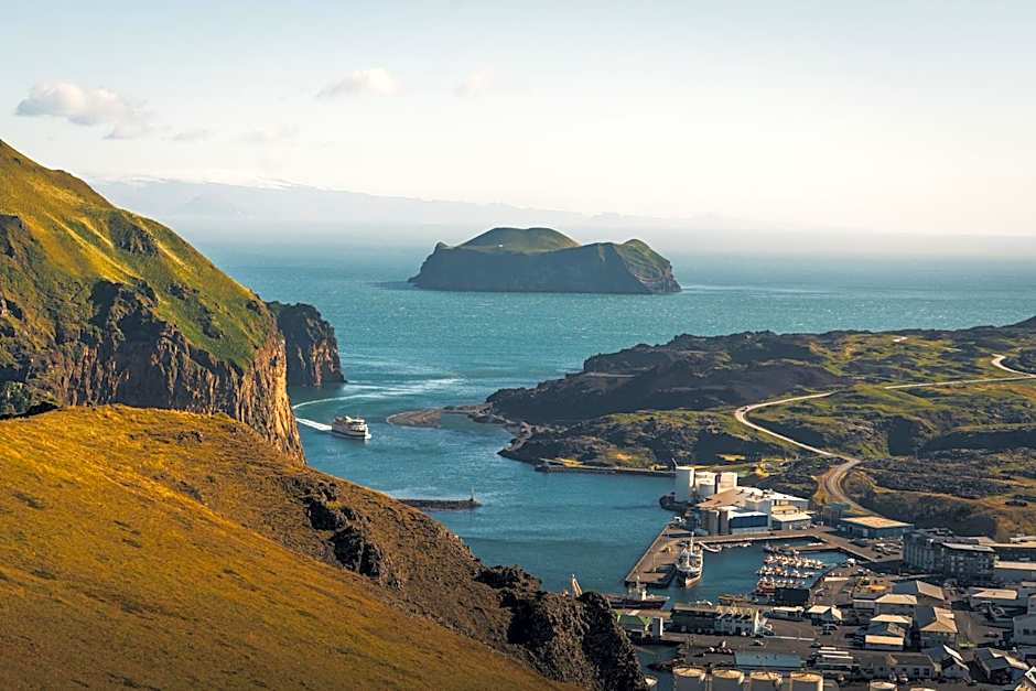 Westman Islands Inn
