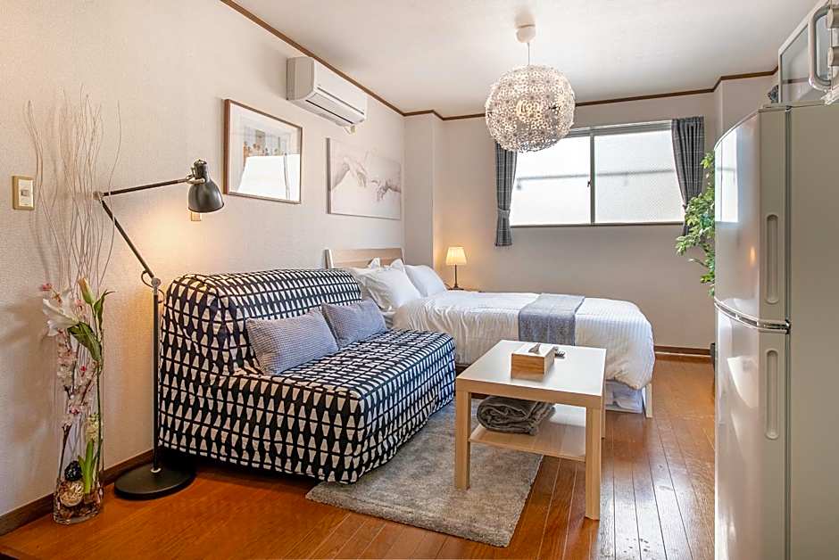 Uhome Ueno Apartment 4