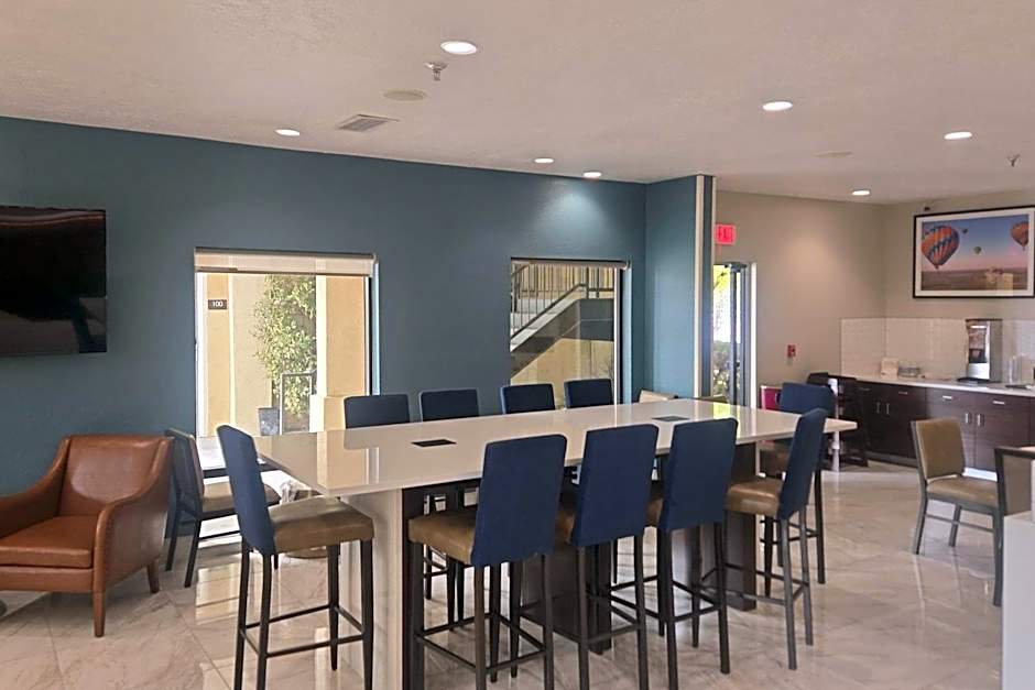 Quality Inn & Suites
