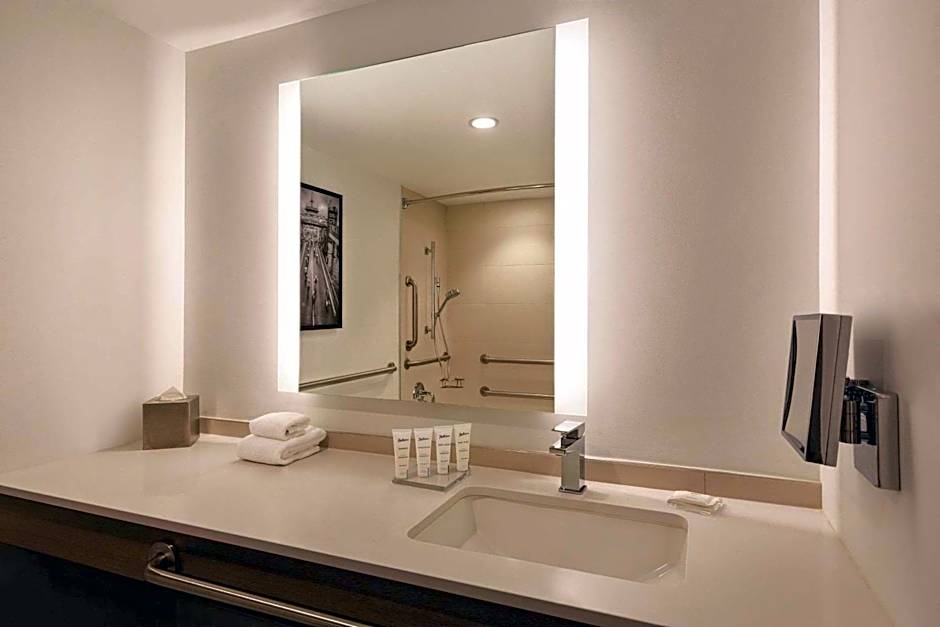 Radisson Hotel Seattle Airport