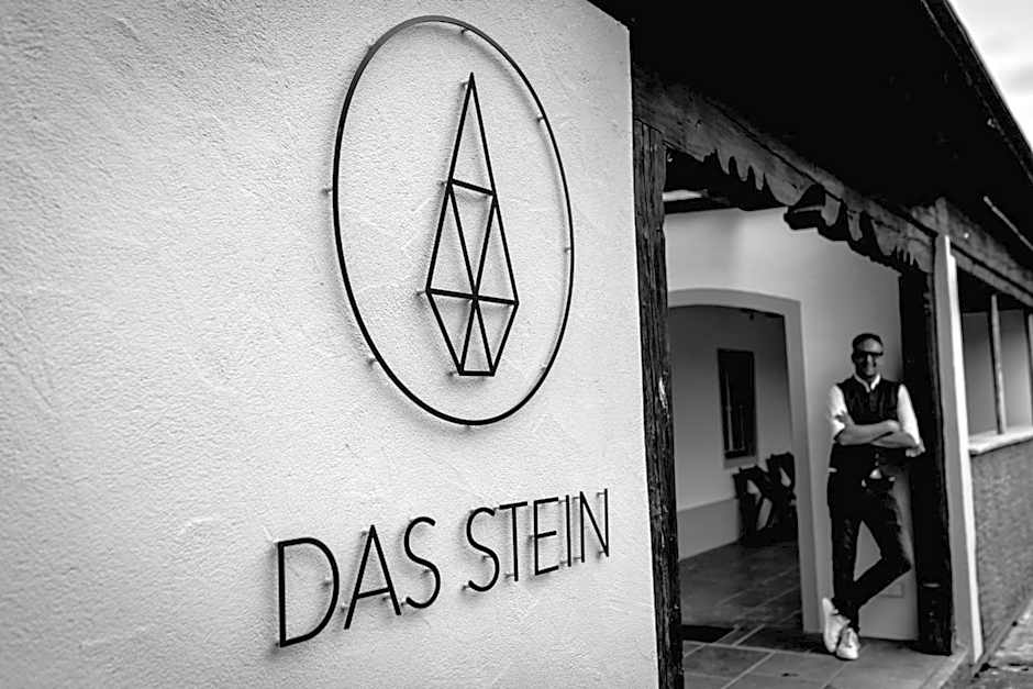 DAS STEIN