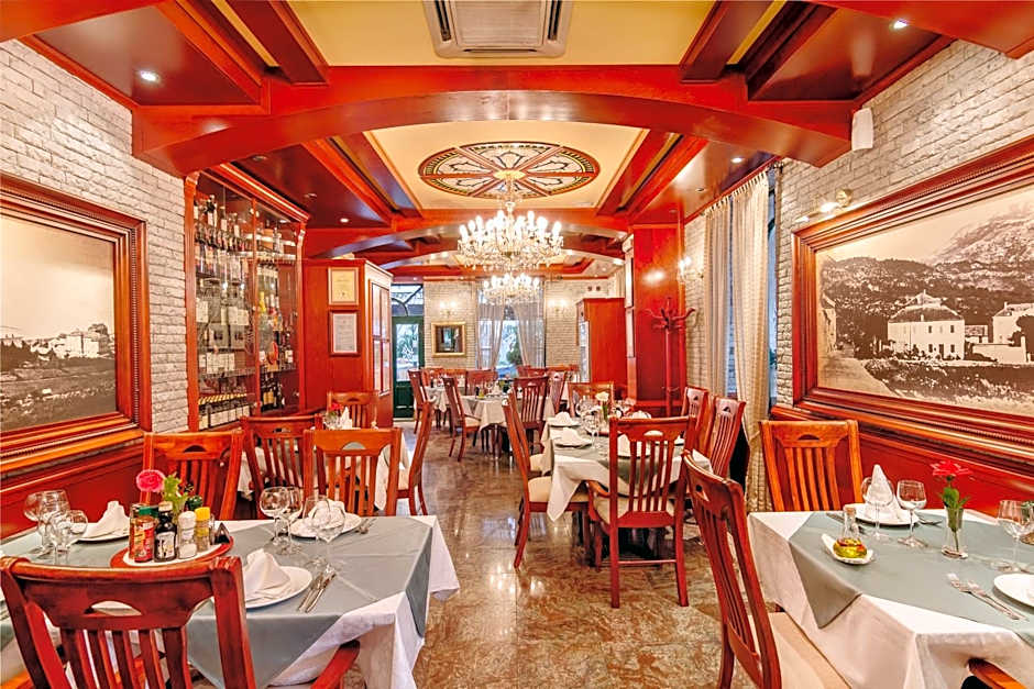 Hotel Montenegrino