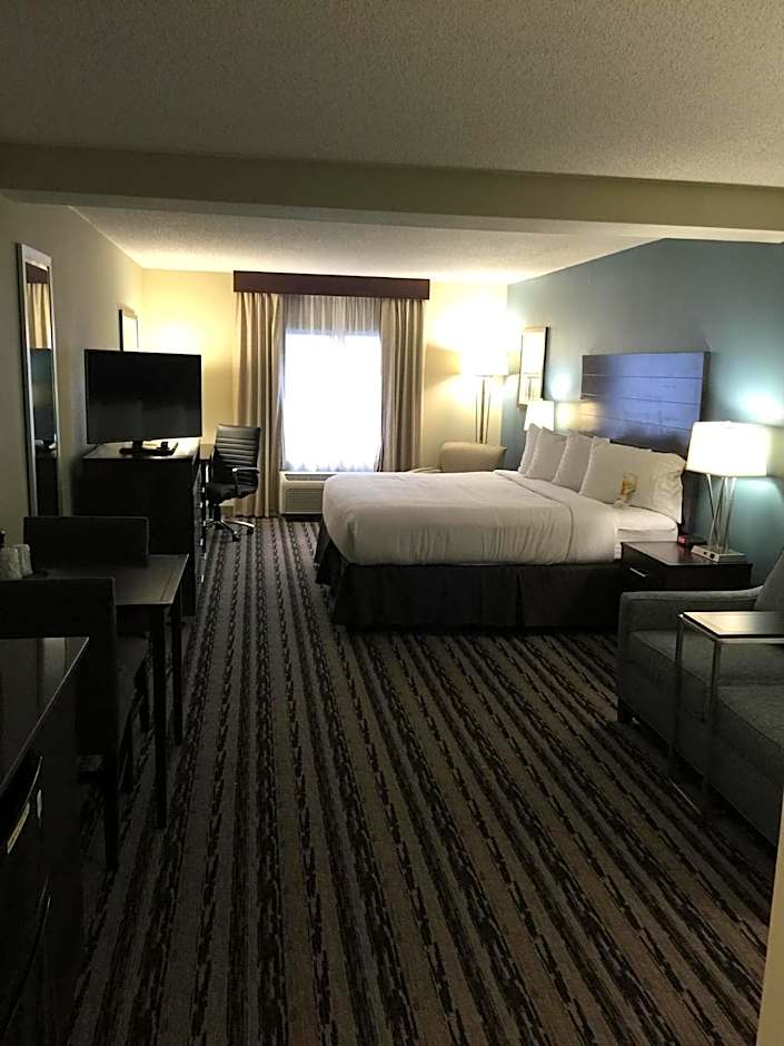 Holiday Inn Harrisburg East By IHG