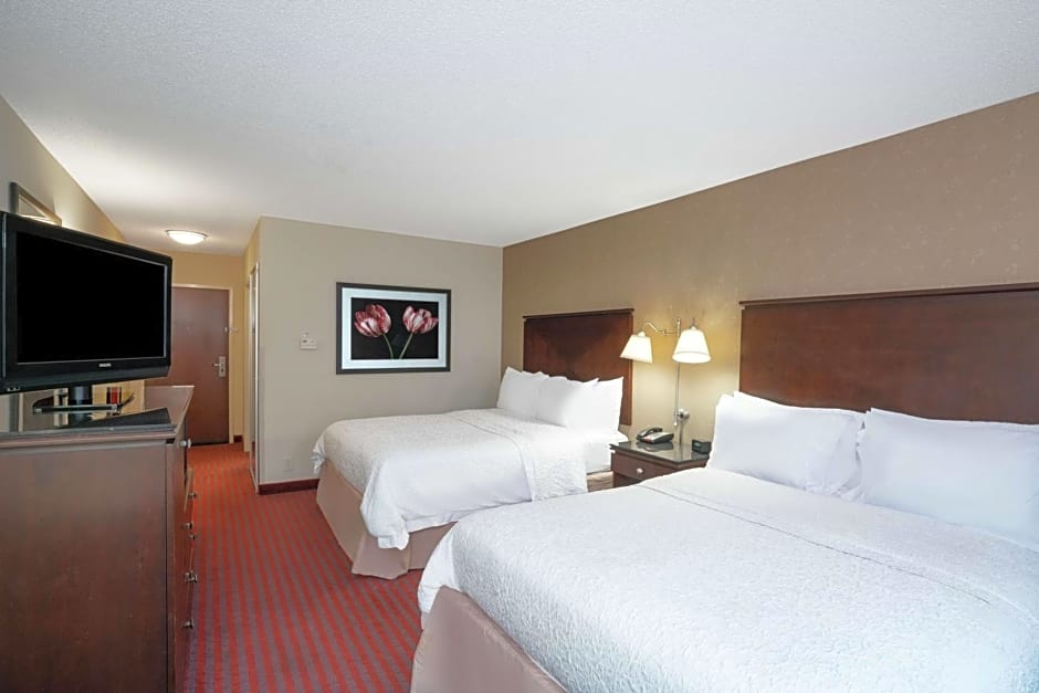 Hampton Inn By Hilton Richmond - Airport