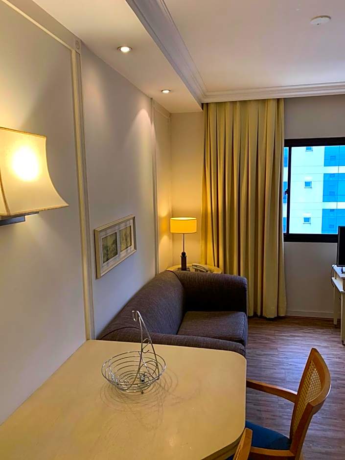 Charmoso Flat na Vila Oimpia