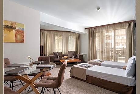 One-Bedroom Family Apartment