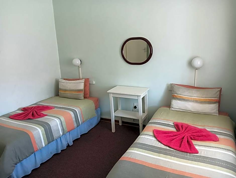 Foto 1 dari 3 — Family Chalet
