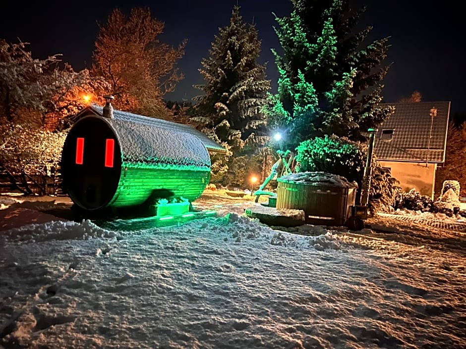 Domek pod Lasem na Mazurach