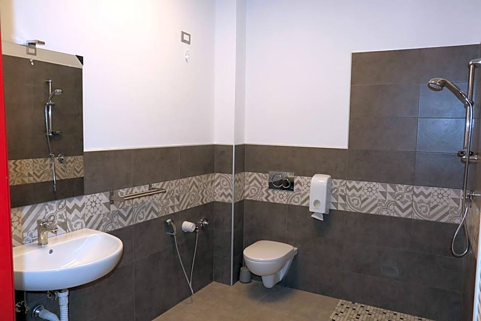 Student's Hostel Parma