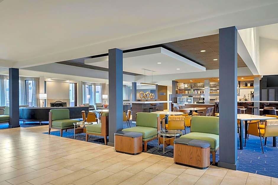 Courtyard by Marriott Boston Norwood/Canton