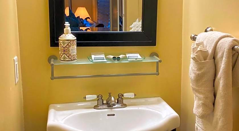 Whitsha Inn B&B
