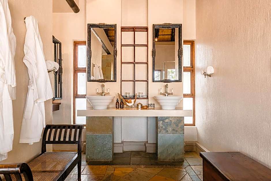 Shumbalala Game Lodge