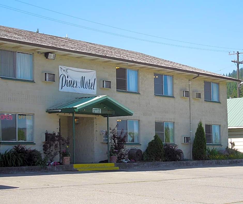 The Pines Motel