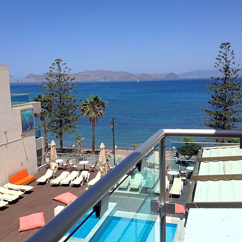 Bristol Sea View Apartments