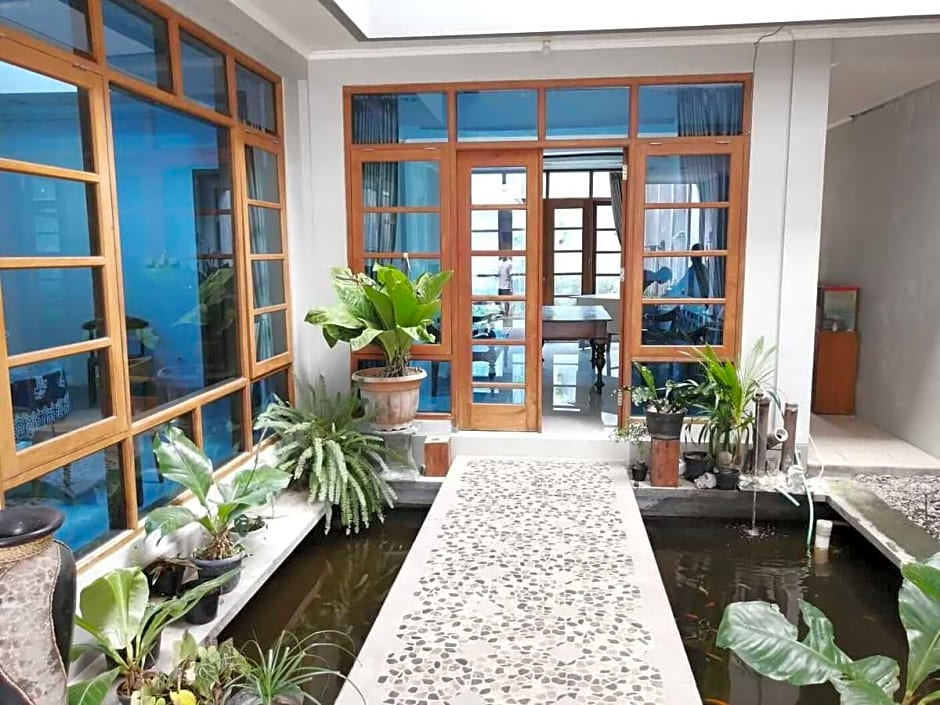 Tiray Homestay Syariah Yogyakarta Mitra RedDoorz