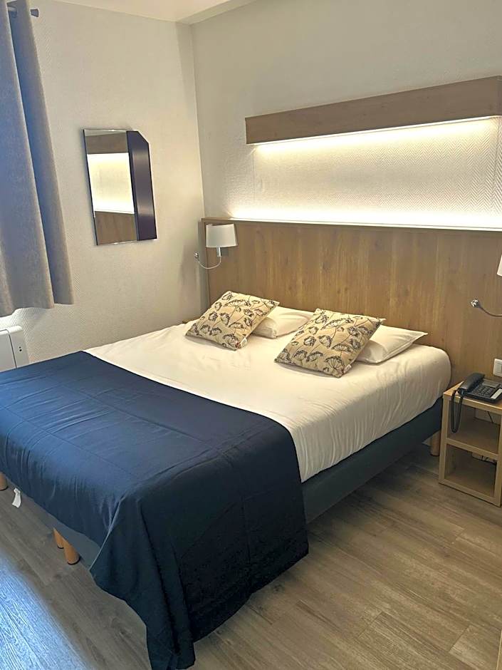 Kyriad Hotel - Restaurant Carentan