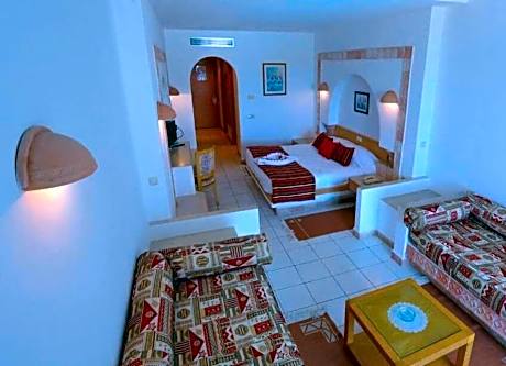 Family Sea View Room