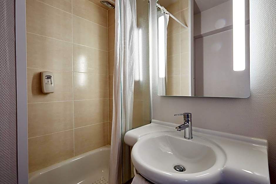 B&B HOTEL Le Havre Harfleur 1