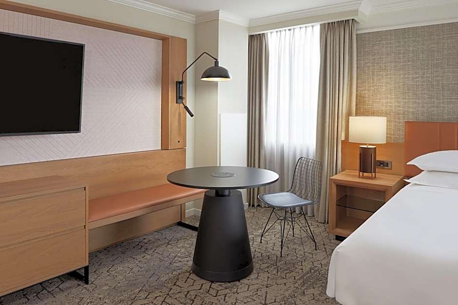 Sheraton Parkway Toronto North Hotel & Suites