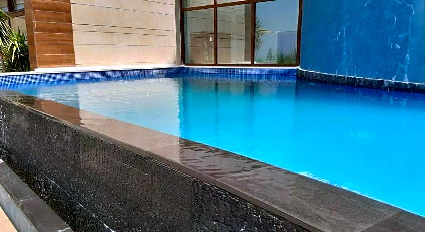Haya Hotel & Spa